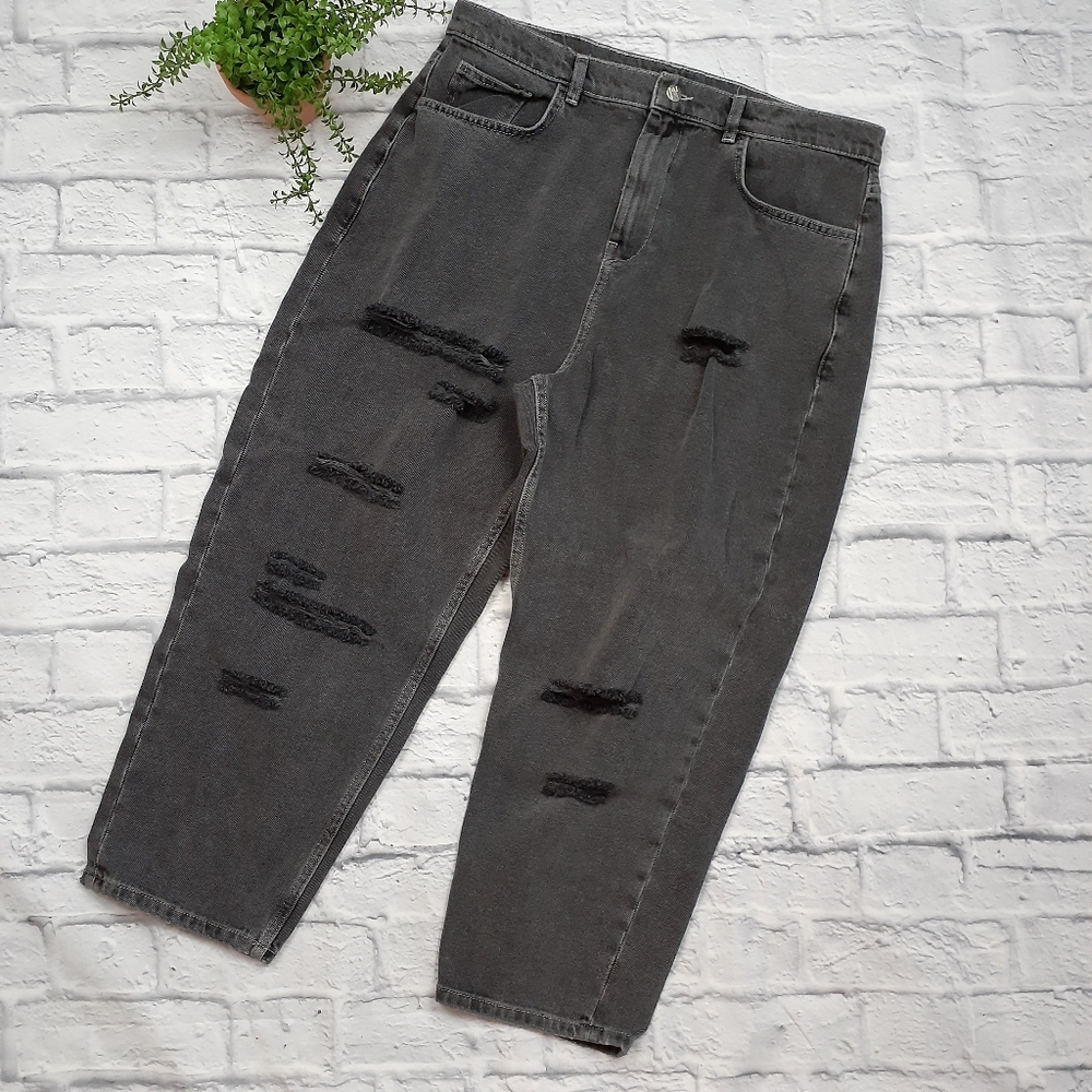 ASOS Reclaimed Vintage 90s Inspired Distressed